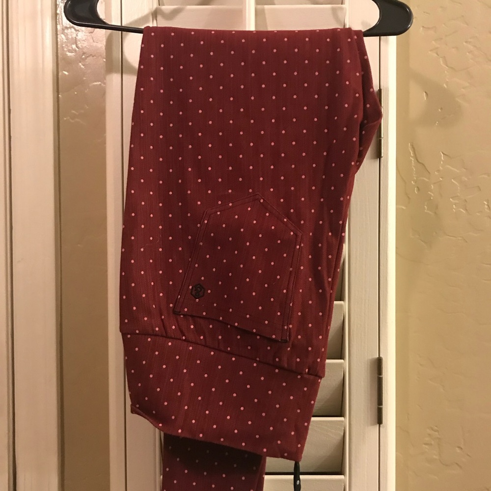 A&D NWT Maroon and Pink Polka Dot Jegging.
